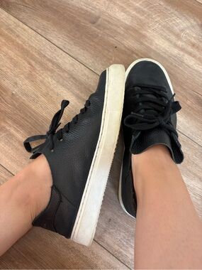 Sam Edelman Poppy Sneaker